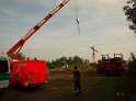 LKW faehrt in den Rhein Langel Hitdorf Faehre P303